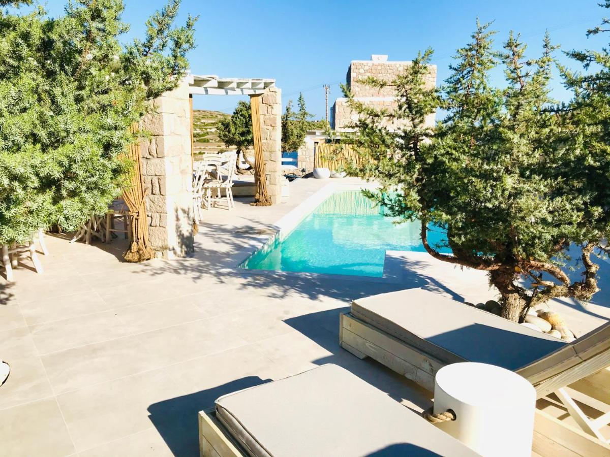Milo Milo Suites Mandrakia Exterior foto